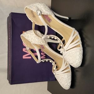 Dolce Bunny White Jeweled T-Strap High Heel Shoes 11M